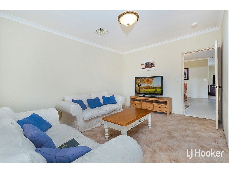 73 Sylvan Crescent, Leeming WA 6149