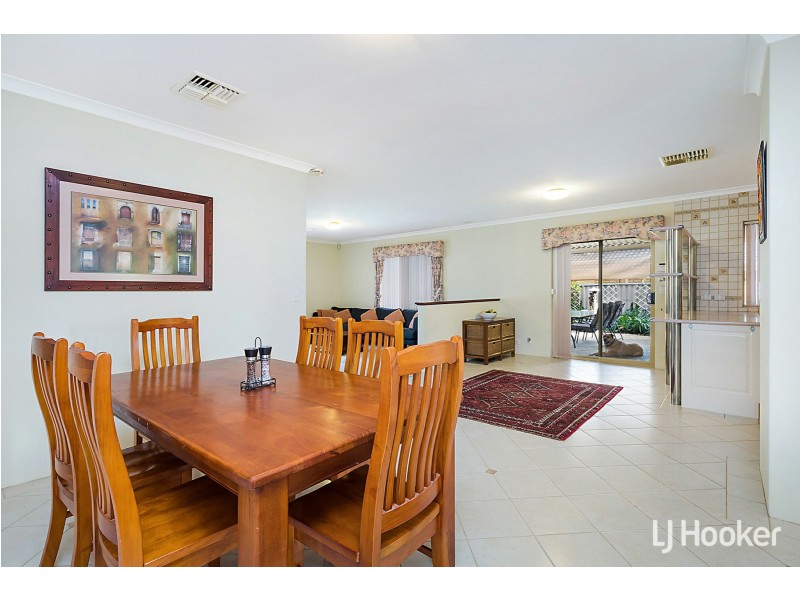 73 Sylvan Crescent, Leeming WA 6149