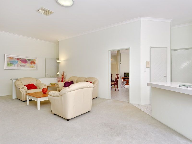 19 Trailridge Turn, Leeming WA 6149