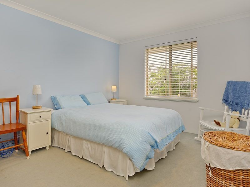 19 Trailridge Turn, Leeming WA 6149