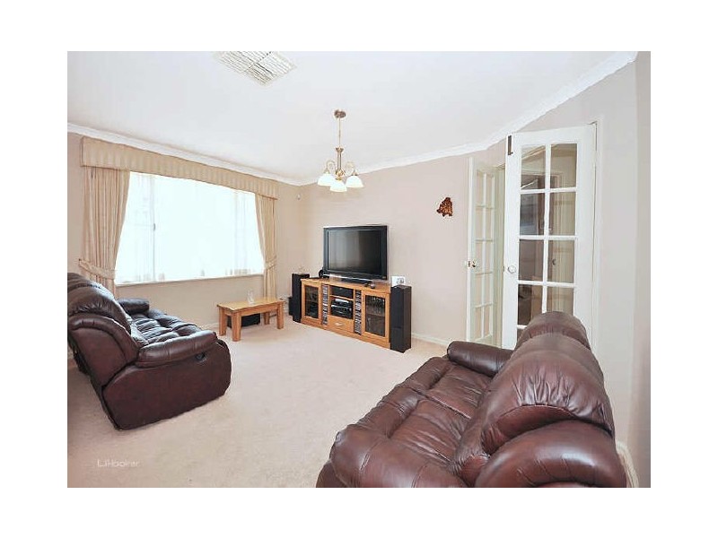 13 Rosemont Place, Leeming WA 6149