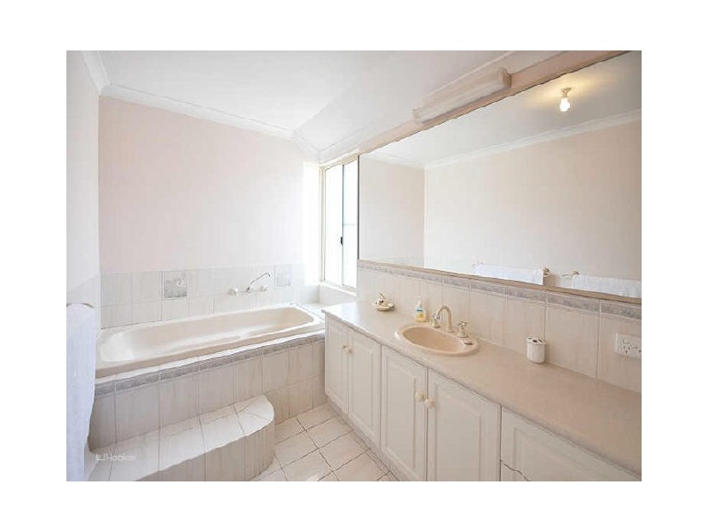 13 Rosemont Place, Leeming WA 6149