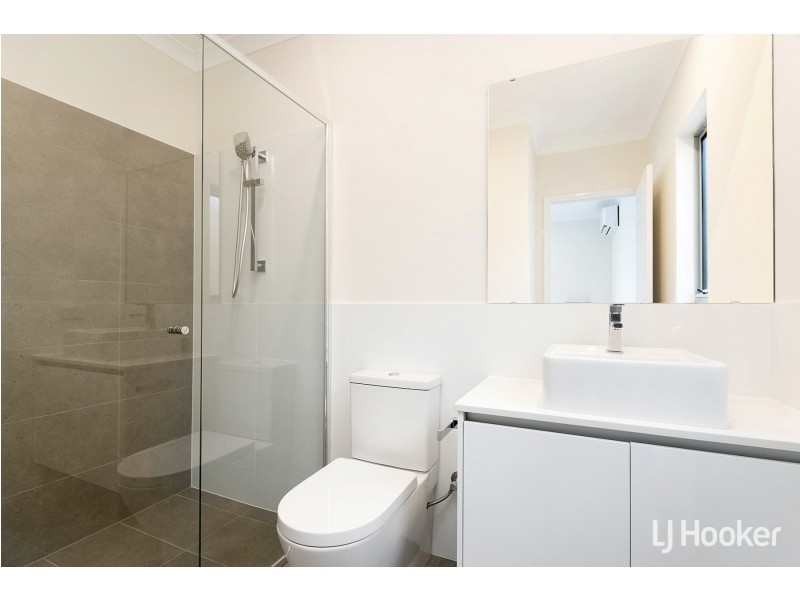 14A Cumberland Road, Forrestfield WA 6058