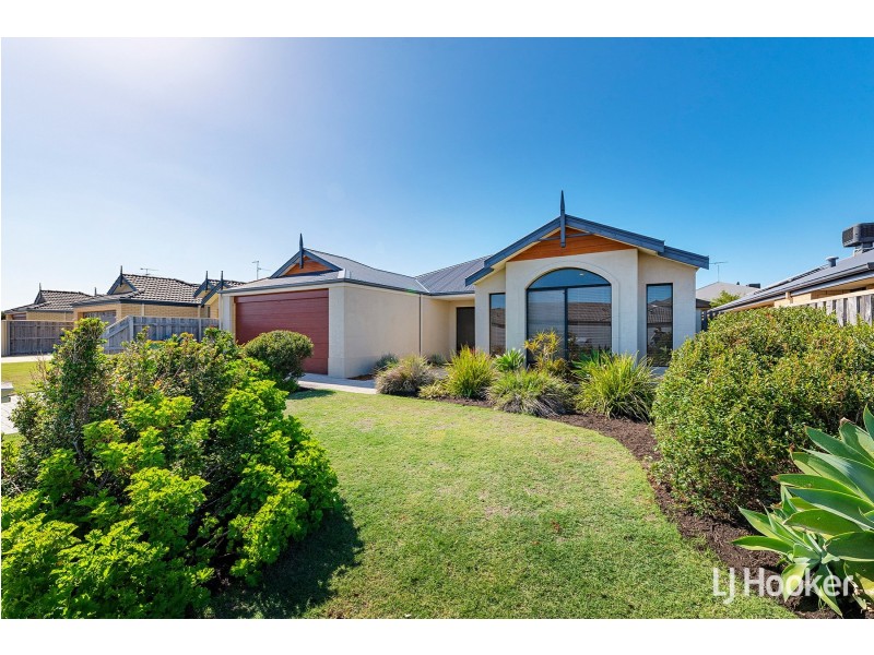 265 Peelwood Parade, Halls Head WA 6210