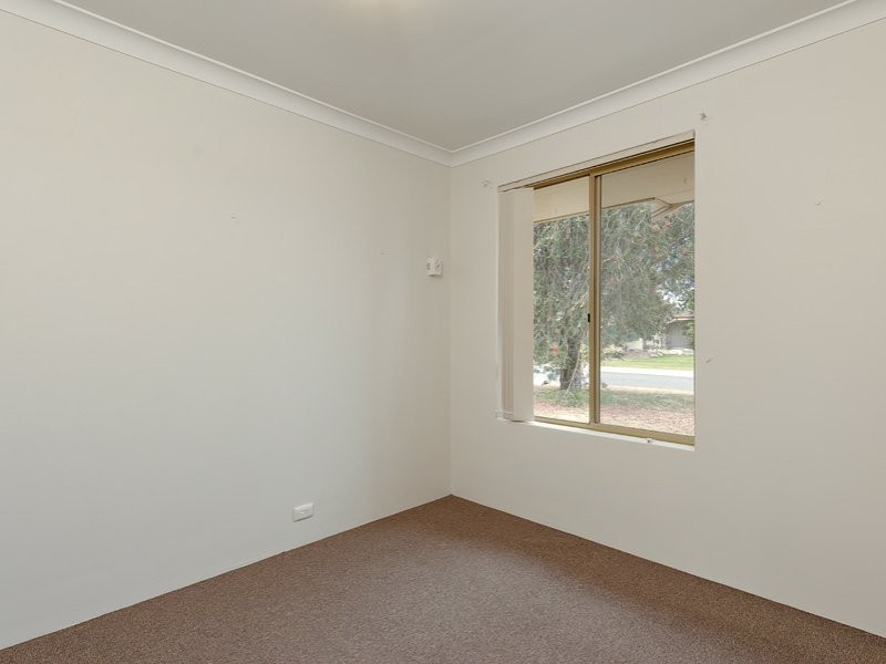 2 Pelican Ramble, Yangebup WA 6164