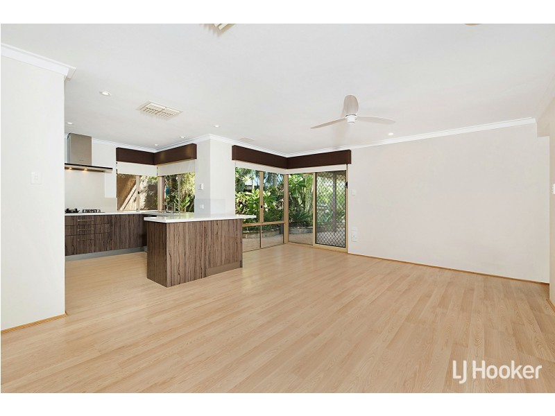 3a Theakston Green, Leeming WA 6149