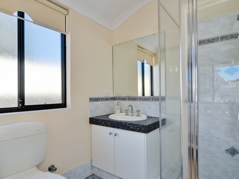 19 Cornell Place, East Cannington WA 6107