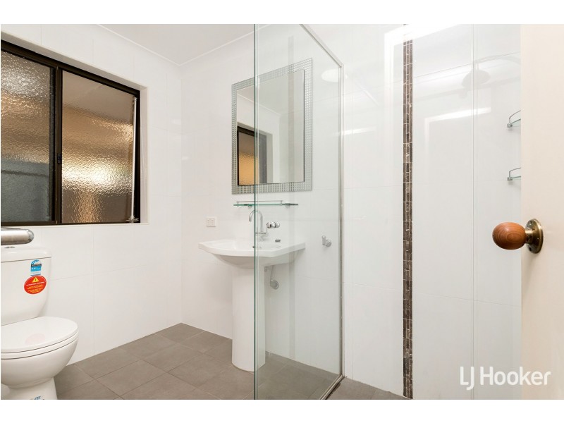 62 Gracechurch Crescent, Leeming WA 6149