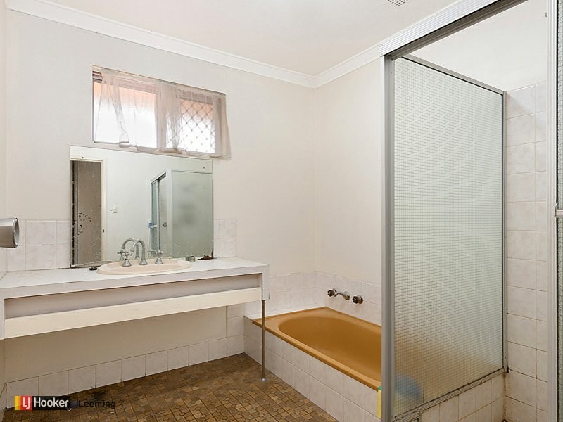 131 Parry Avenue, Bull Creek WA 6149