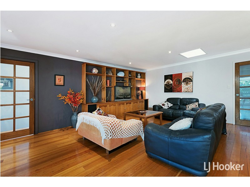 31 Calley Drive, Leeming WA 6149