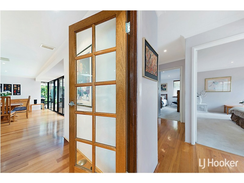 31 Calley Drive, Leeming WA 6149