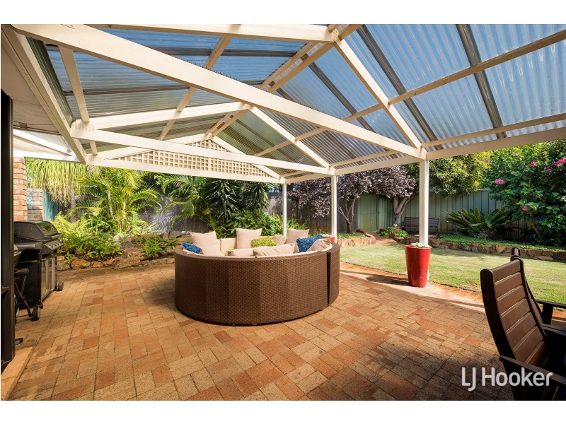 31 Calley Drive, Leeming WA 6149