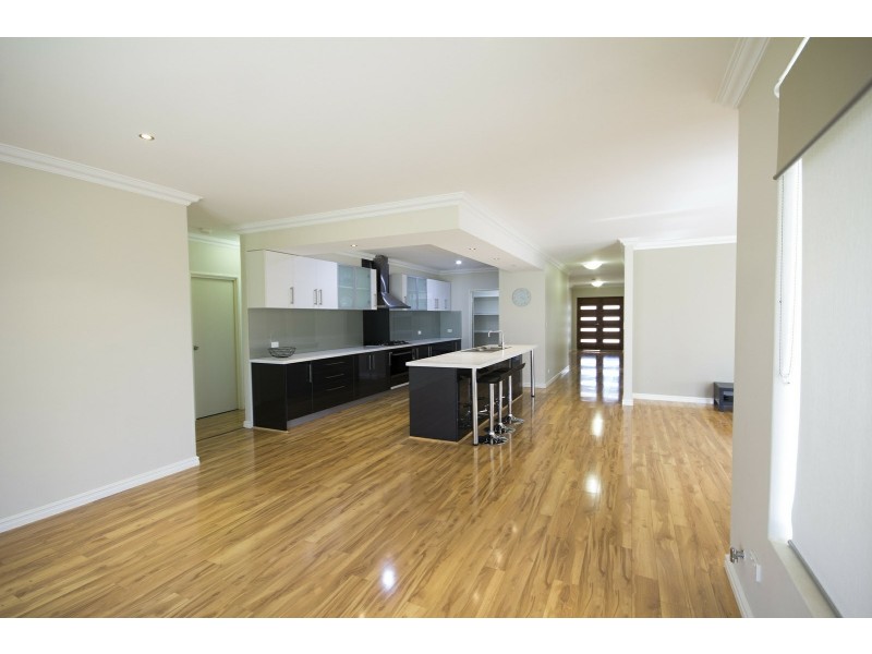 45 Pimento Circle, Port Kennedy WA 6172