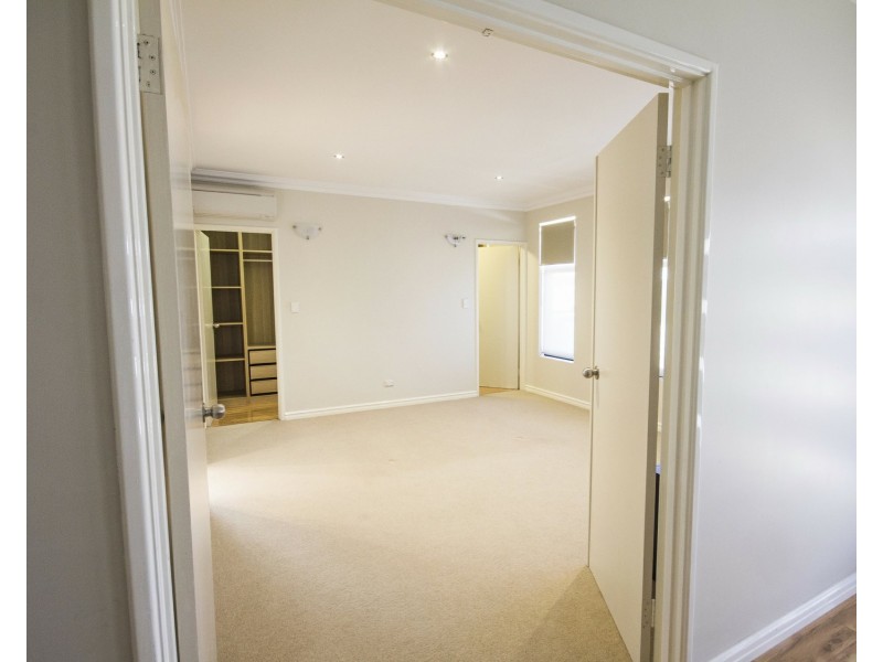 45 Pimento Circle, Port Kennedy WA 6172