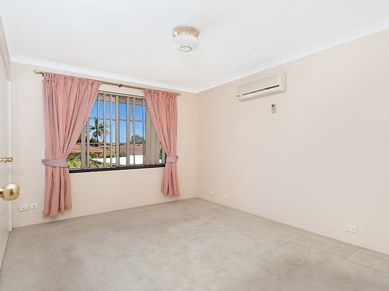 7 Aulberry Parade, Leeming WA 6149