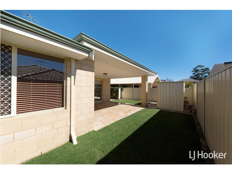 6 Gandossi Court, Success WA 6164