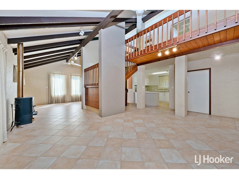 27 Henry Bull Drive, Bull Creek WA 6149