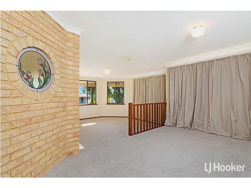 8 Sentinel Gardens, Leeming WA 6149
