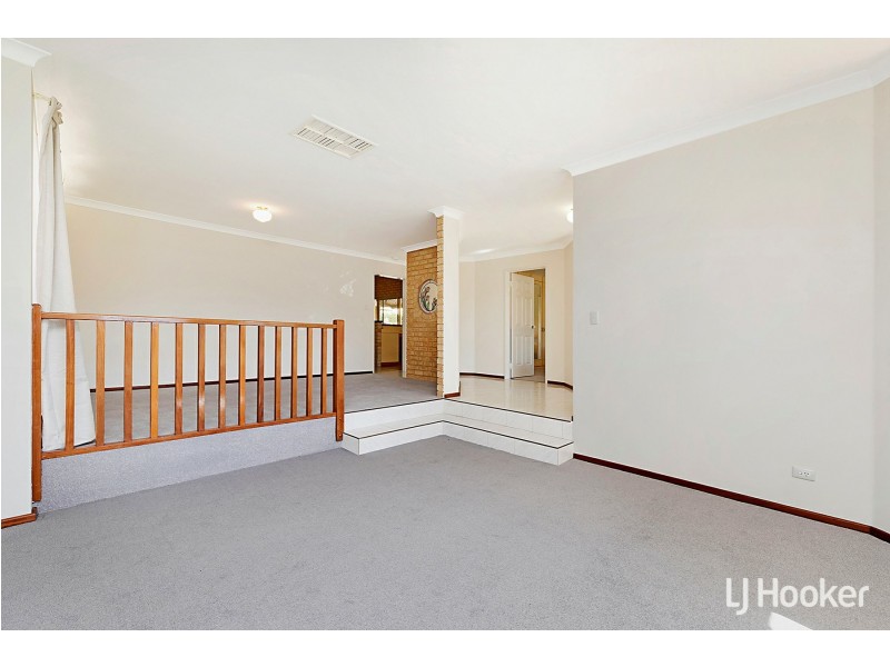 8 Sentinel Gardens, Leeming WA 6149