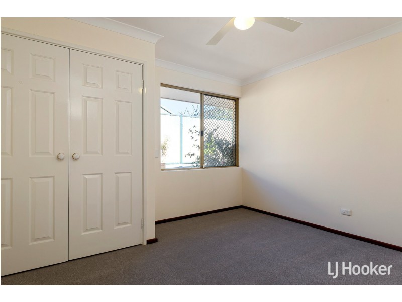 8 Sentinel Gardens, Leeming WA 6149