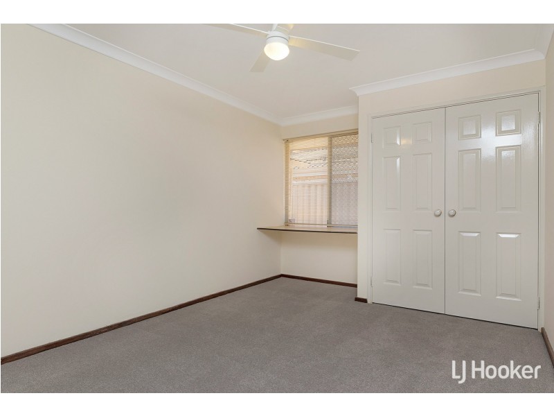 8 Sentinel Gardens, Leeming WA 6149