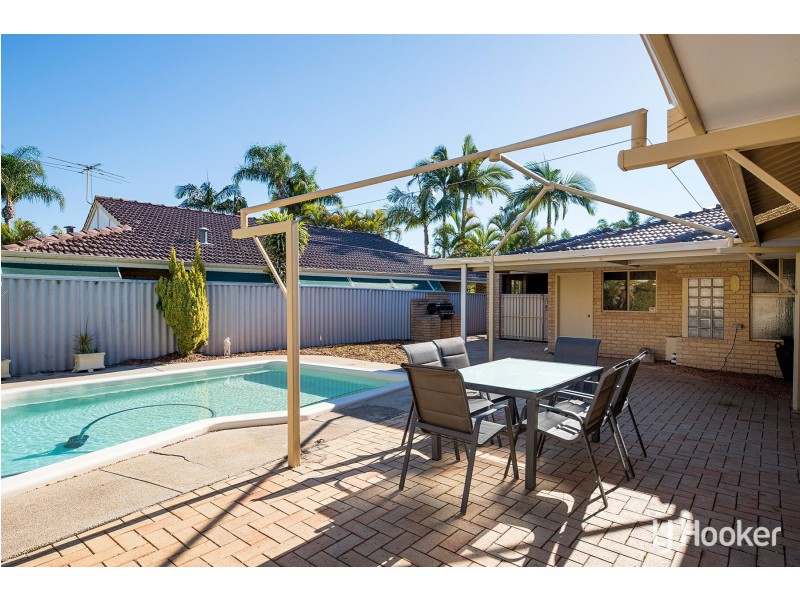 8 Sentinel Gardens, Leeming WA 6149