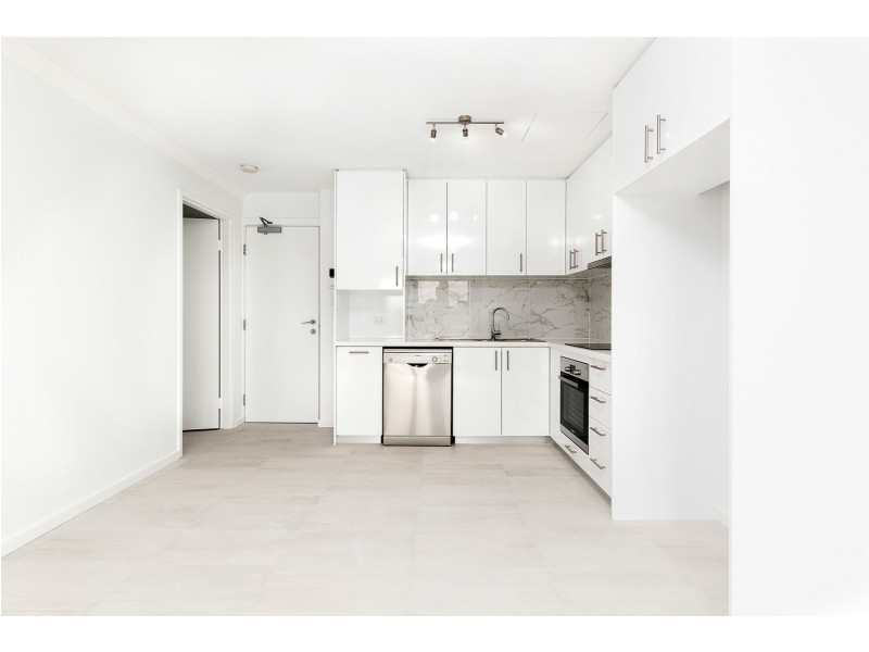 13/8 Bragor Place, Ardross WA 6153