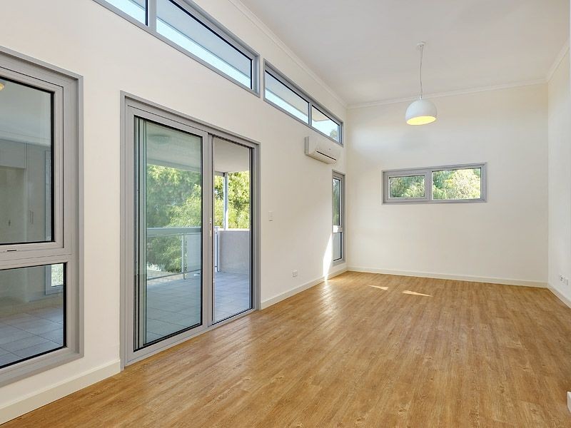 6/12 Bushlark Turn, Erskine WA 6210