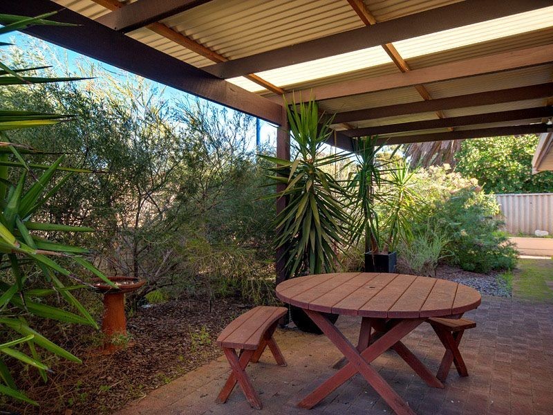 1/142 Marmion Street, East Fremantle WA 6158