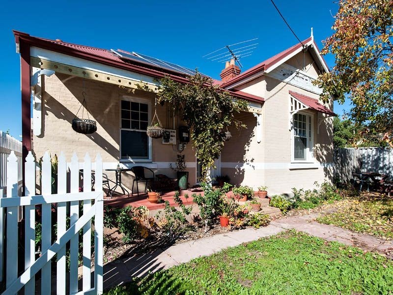 36 Elvire Street, Midland WA 6056