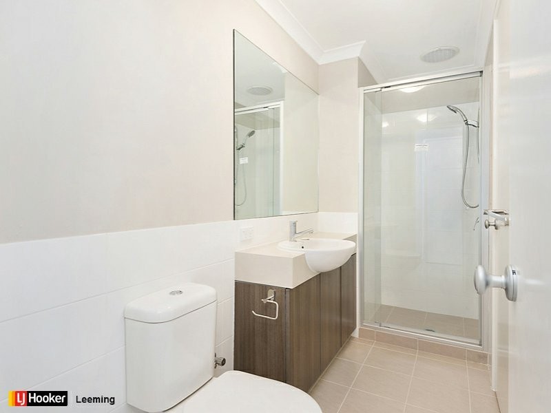 5/2 First Avenue, Applecross WA 6153