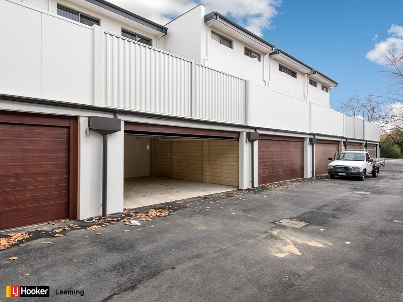 5/2 First Avenue, Applecross WA 6153