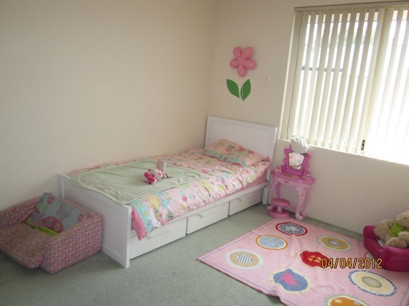 18 Mahogany Loop, Atwell WA 6164