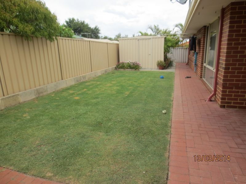 18 Mahogany Loop, Atwell WA 6164