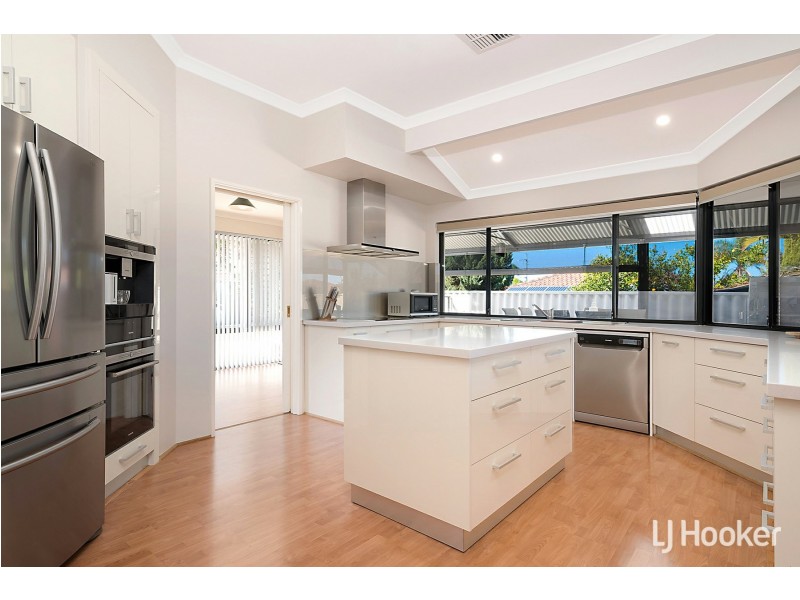 22 Twin Branch Rise, Leeming WA 6149