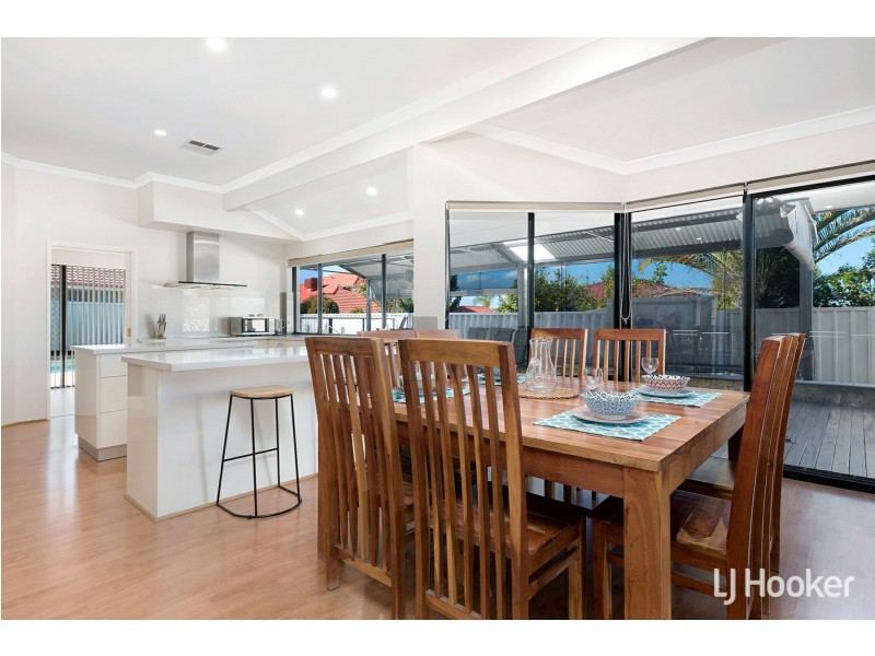 22 Twin Branch Rise, Leeming WA 6149