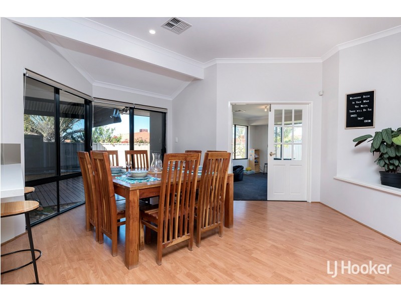 22 Twin Branch Rise, Leeming WA 6149