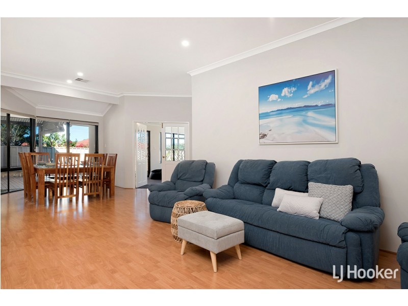 22 Twin Branch Rise, Leeming WA 6149