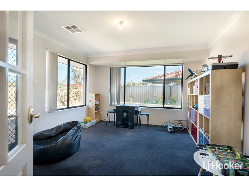 22 Twin Branch Rise, Leeming WA 6149