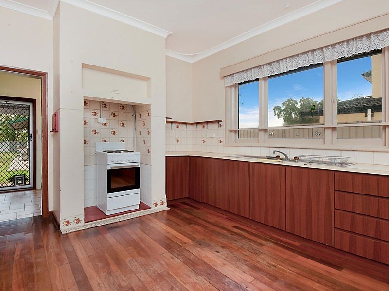 68 Jubilee Street, Beckenham WA 6107