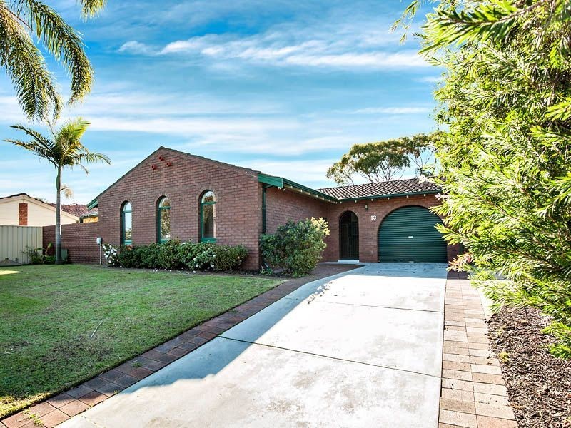 13 Waraker Way, Leeming WA 6149