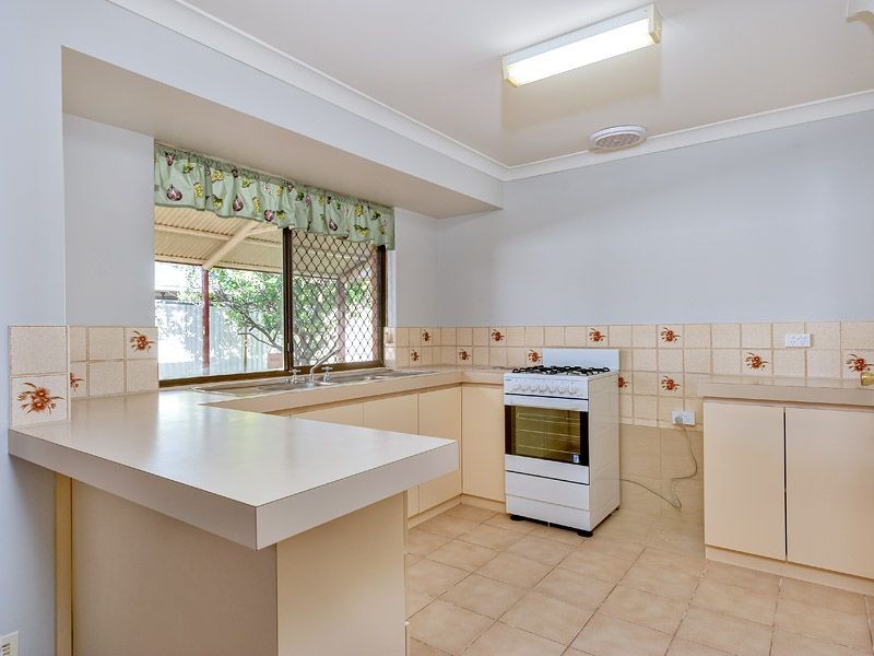1 Ebro Way, Willetton WA 6155