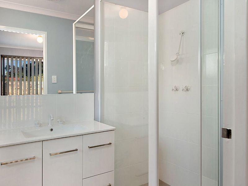 2/37 Gympie Way, Willetton WA 6155