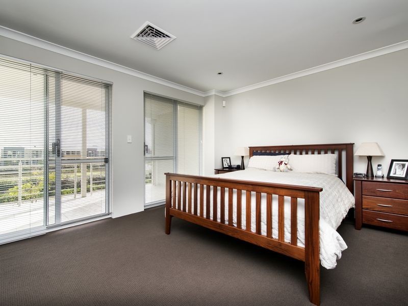 62 Congenial Loop, Atwell WA 6164