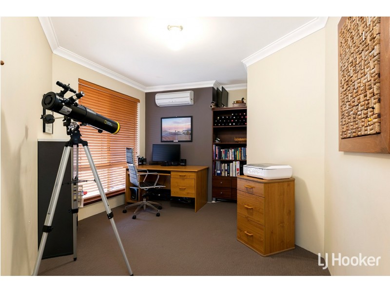 10 Meadow Grove, Leeming WA 6149
