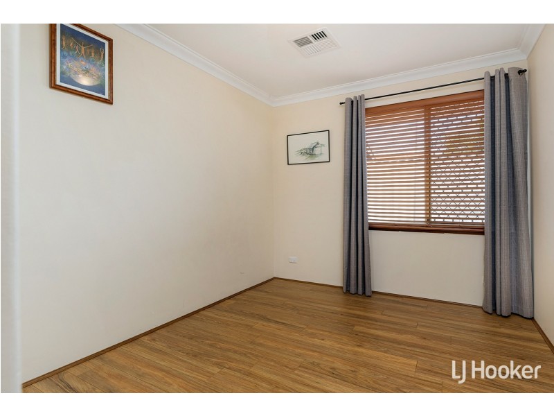 10 Meadow Grove, Leeming WA 6149