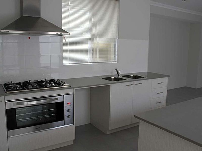 65 Lyon Road, Atwell WA 6164