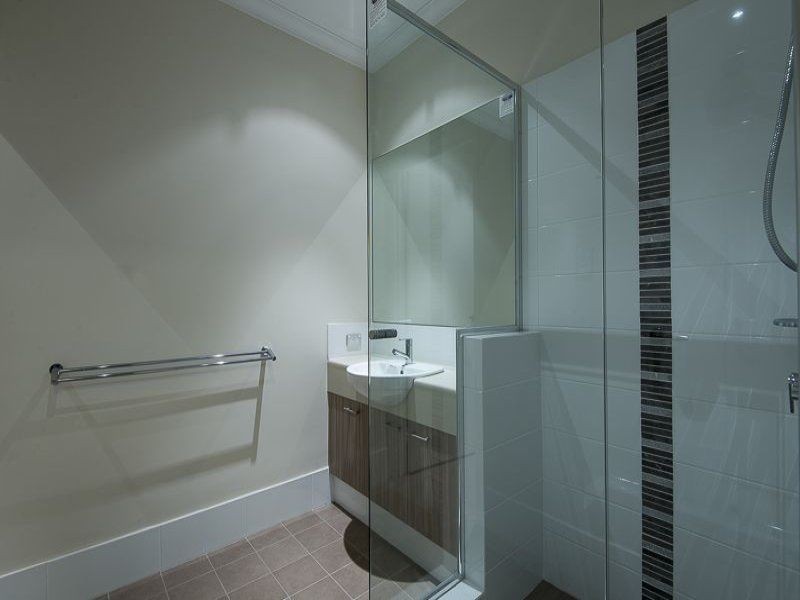 65 Lyon Road, Atwell WA 6164