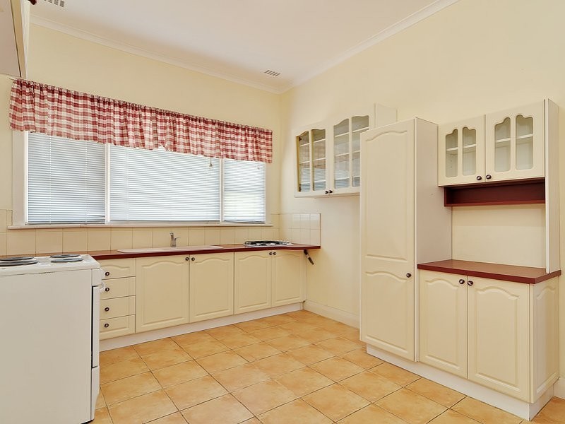 422 Karnup Road, Hopeland WA 6125