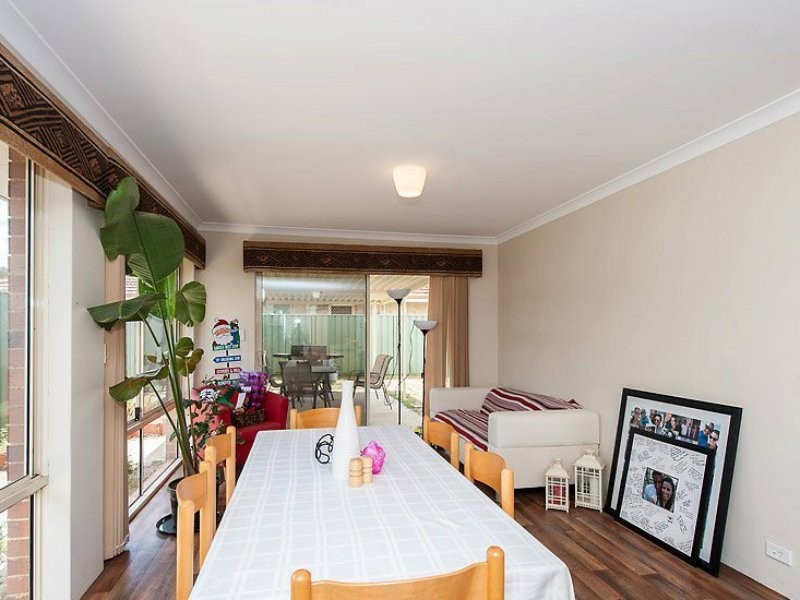 11 Barcroft Court, Atwell WA 6164